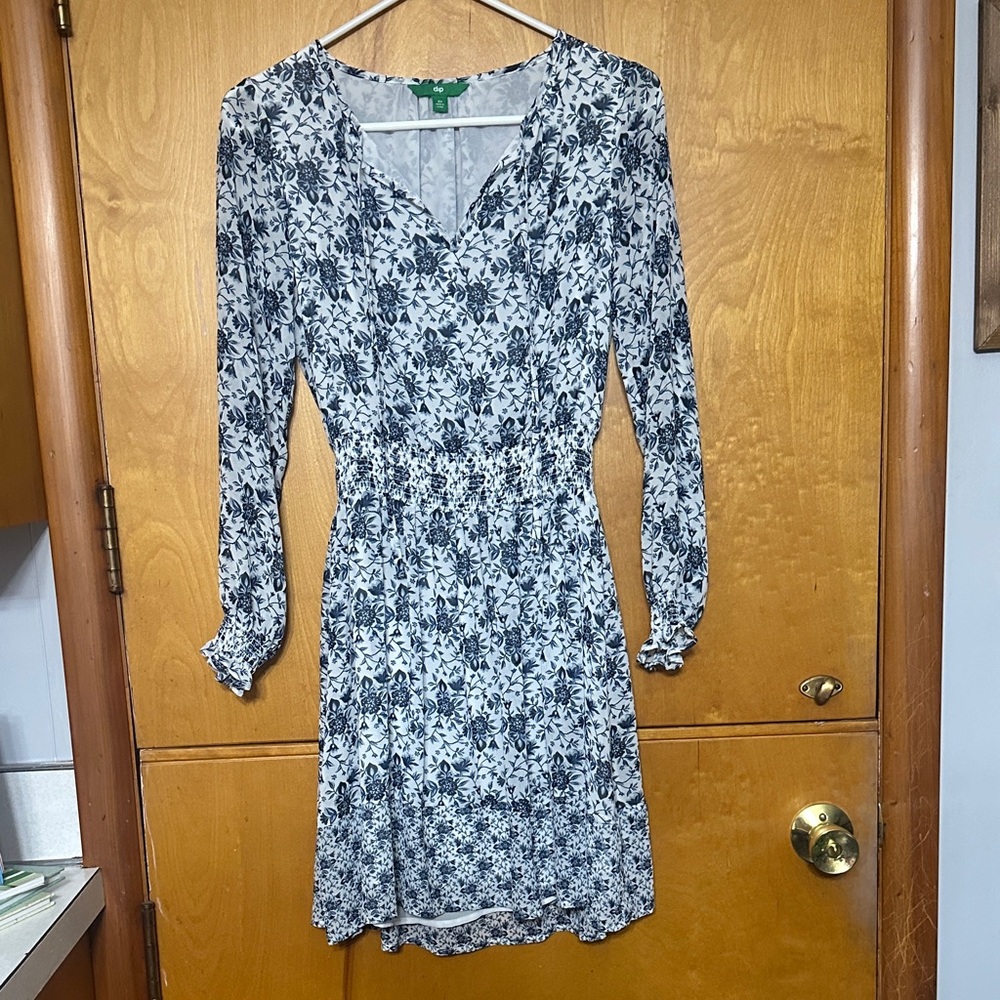 dip Black and White Floral Long Sleeve Dress